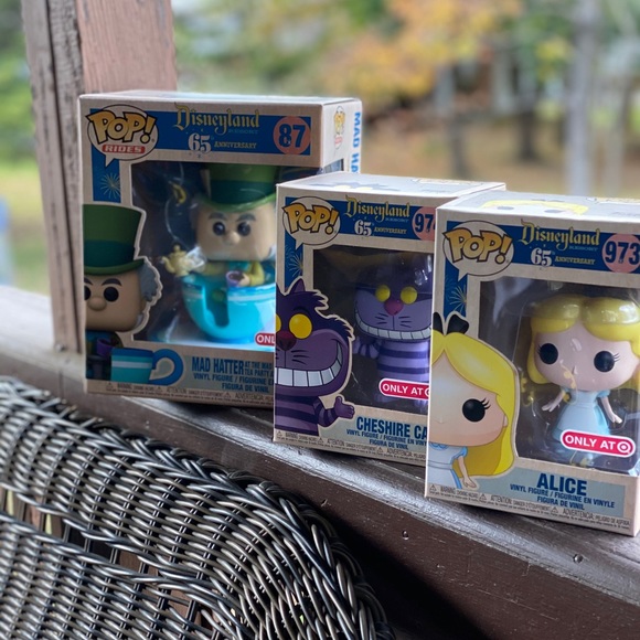 Disney Alice & Wonderland Cheshire Cat MAD Hatter - Picture 3 of 11